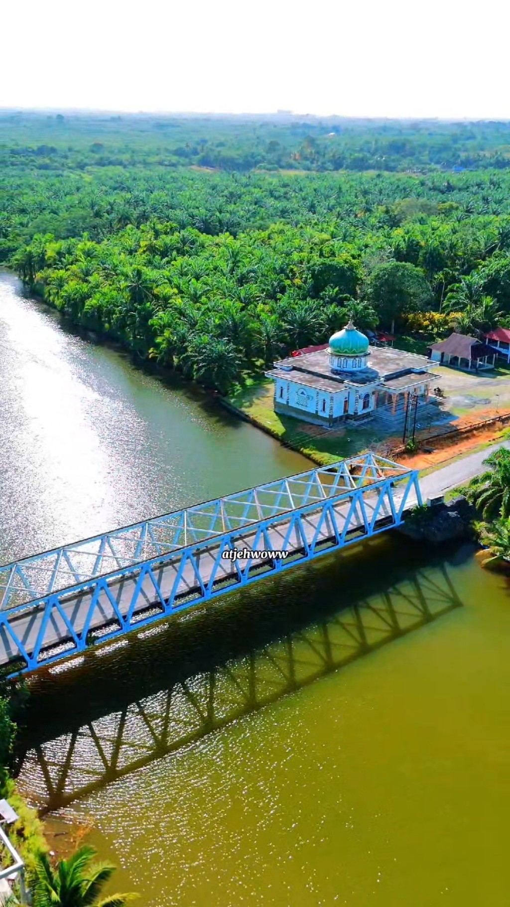 Masjid Guci Nurul taqwa Masjid kebanggaan warga kuala tripa